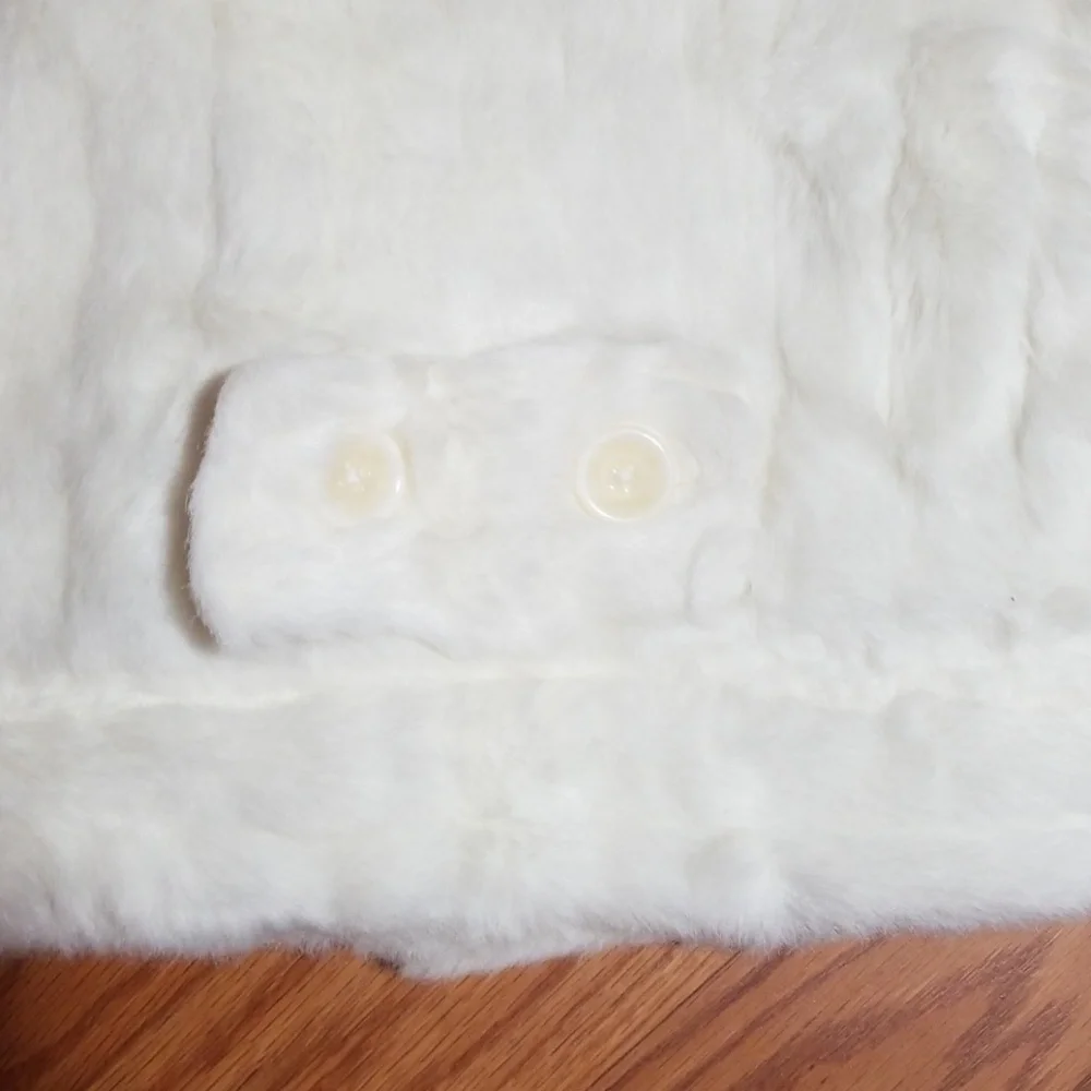 Winter white‎ fur jacket children place